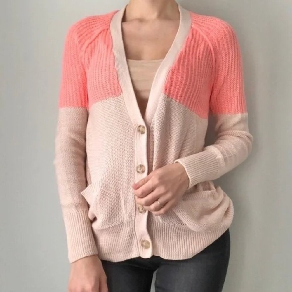 American Eagle Outfitters knit Cardigan S Button-Down Peach Beige Long Sleeve
